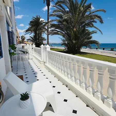Paseo Riviera *
