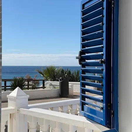 Paseo Riviera Apartment *
