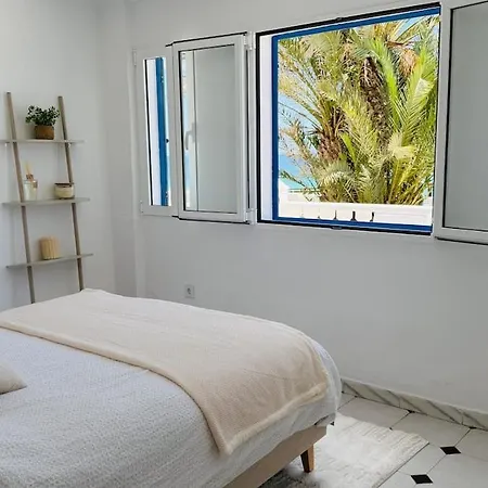 Paseo Riviera Apartment